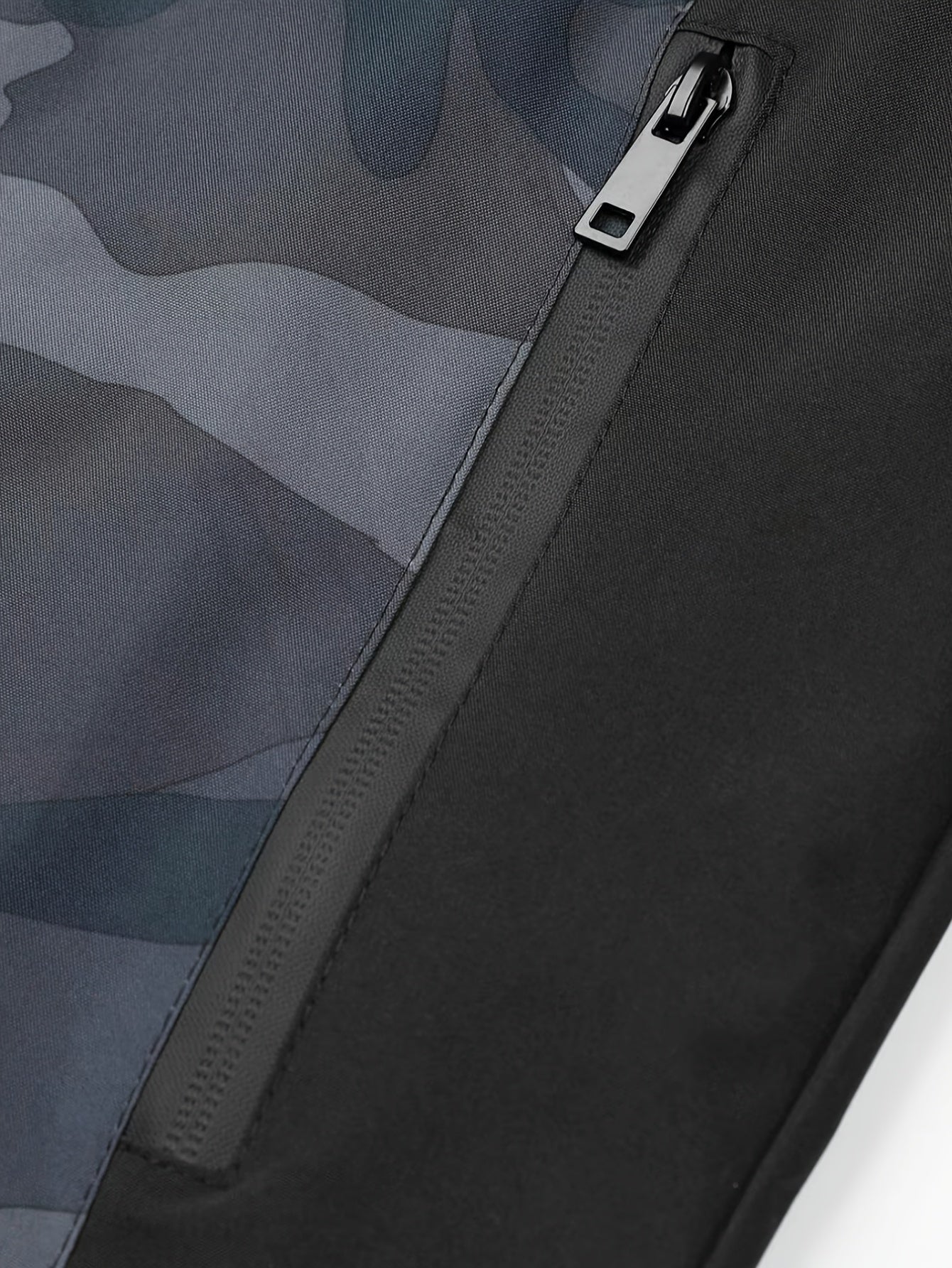 Men's All-Season Fashion Sports Outdoor Multifunctional Camouflage Jacket, Zippered Pockets, Large Capacity, Military Style, Suitable for Outdoor Activities, Travel, Fishing, Hiking, Hooded Design, Adjustable Fit, Lightweight and Versatile Style