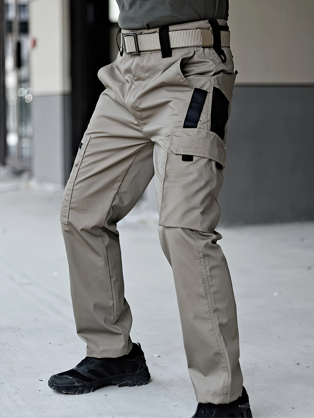 Men's Tactical Work Pants with Multi-Pocket Zipper System, Heavy-Duty Breathable All-Season Outdoor Cargo Trousers for Hiking, Cycling, Hunting, & Work - Adjustable Waist (No Belt Included) - Tear-Resistant Training Pants