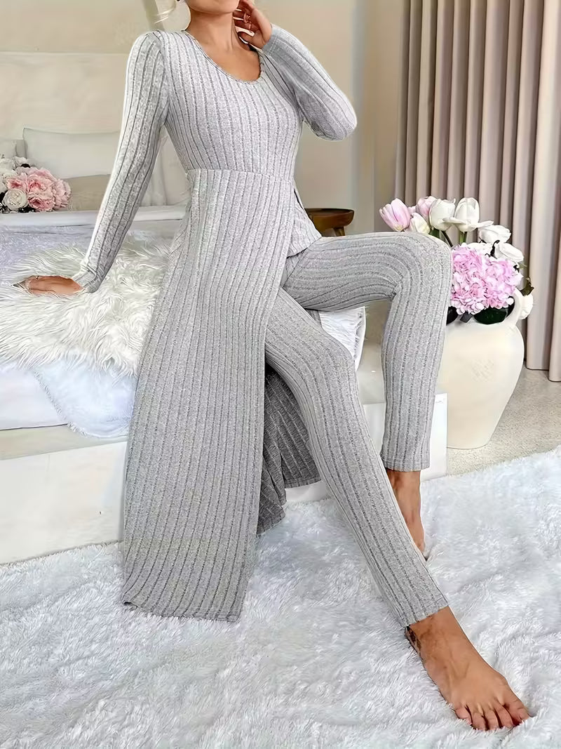 Round-neck, split-hem long-sleeved top and trousers set with a plaid pattern, suitable for spring and autumn.
