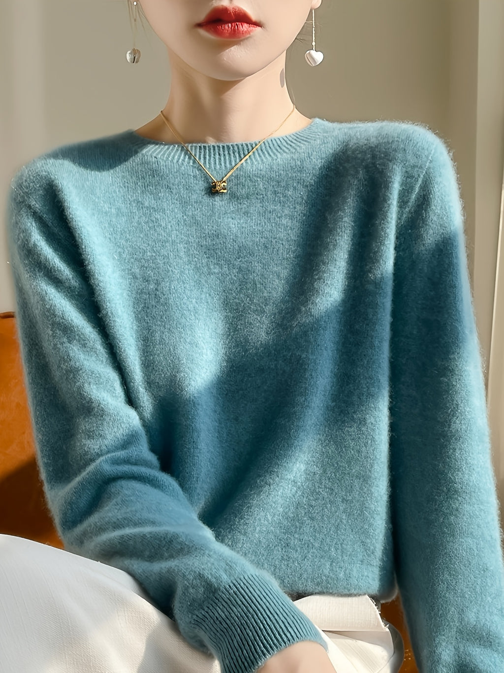 Autumn and winter crew neck pullover knitted sweater long-sleeved warm sweater fashionable solid color matching white camel beige women's top