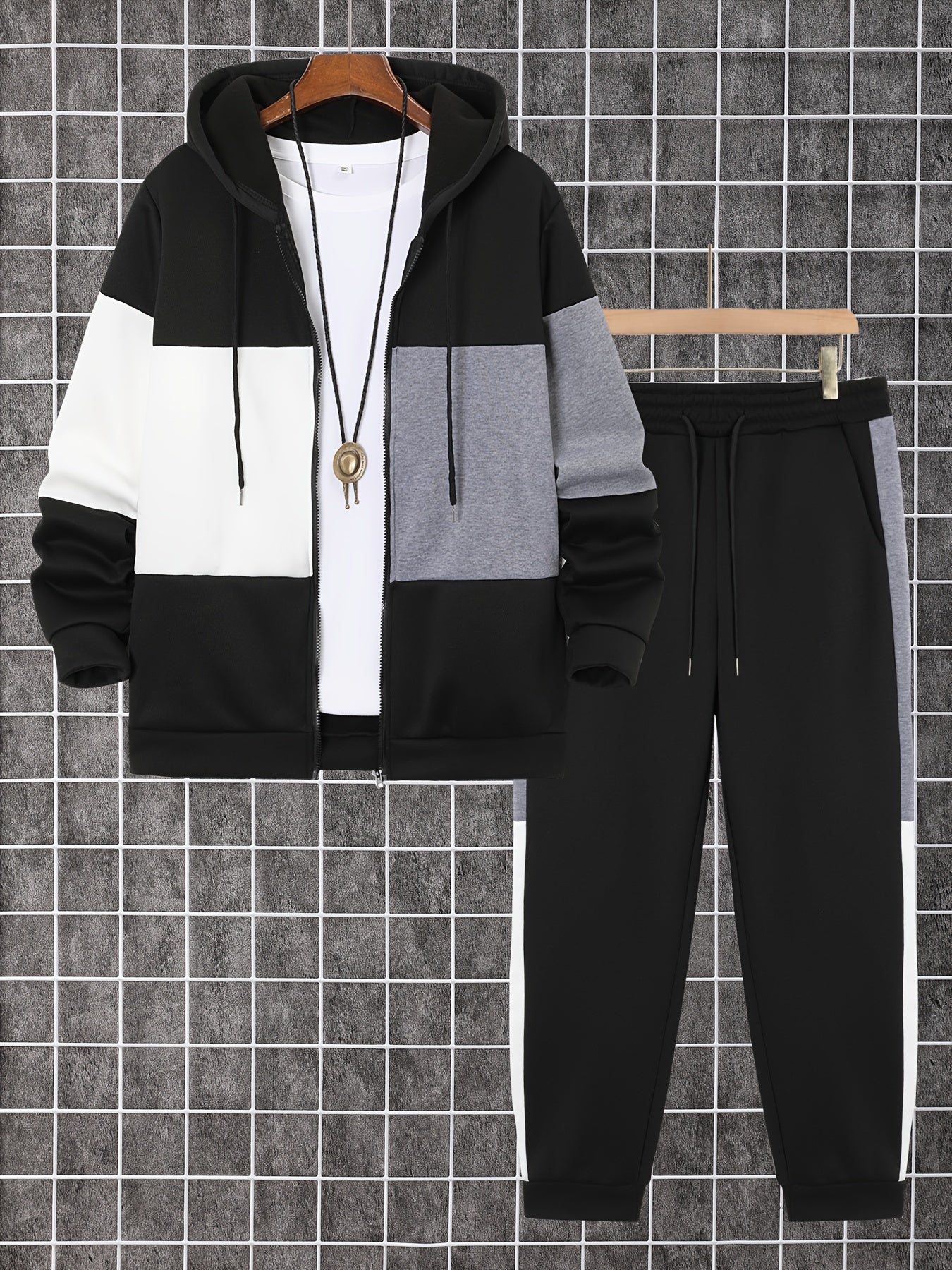 Men'S Clothing, a Two-Piece Set Featuring a Color-Blocked Long-Sleeve Zip-Up Hoodie And Drawstring Pants, Perfect for Outdoor Activities.