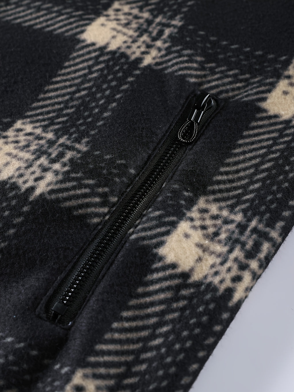 Men'S Heavyweight Winter Jacket - Thermal Insulated Zip-Up Coat with Full-Zip Closure, Hooded Outerwear for Cold Weather, Front Pockets - Brown, Casual Outerwear, Plaid Pattern, Warm Insulation, Outdoor Enthusiasts