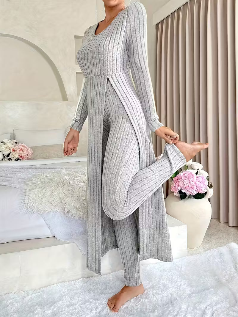 Round-neck, split-hem long-sleeved top and trousers set with a plaid pattern, suitable for spring and autumn.